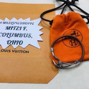 HERMES Single Tour Hook Leather Bracelet